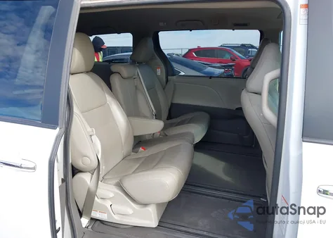 2017 Toyota Sienna Xle 8 Passenger from USA, damaged, VIN 5TDYZ3DC9HS844321